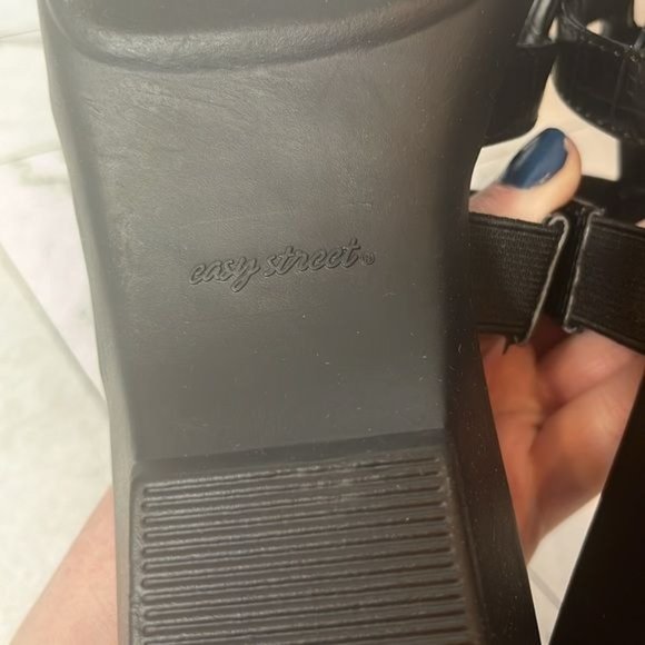 NWT Easy Street Womens Torrid Black Sandal Shoe Size 8WW Extra Wide - Picture 9 of 10